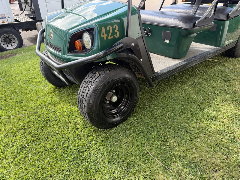 2019 Cushman Shuttle 6 Gas photo 8