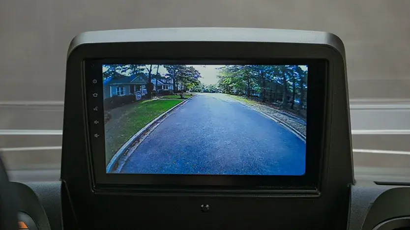 2027 E-Z-GO Liberty ELiTE Lithium photo 2
