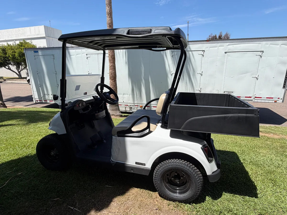 2021 E-Z-GO Freedom ELiTE Lithium photo 12