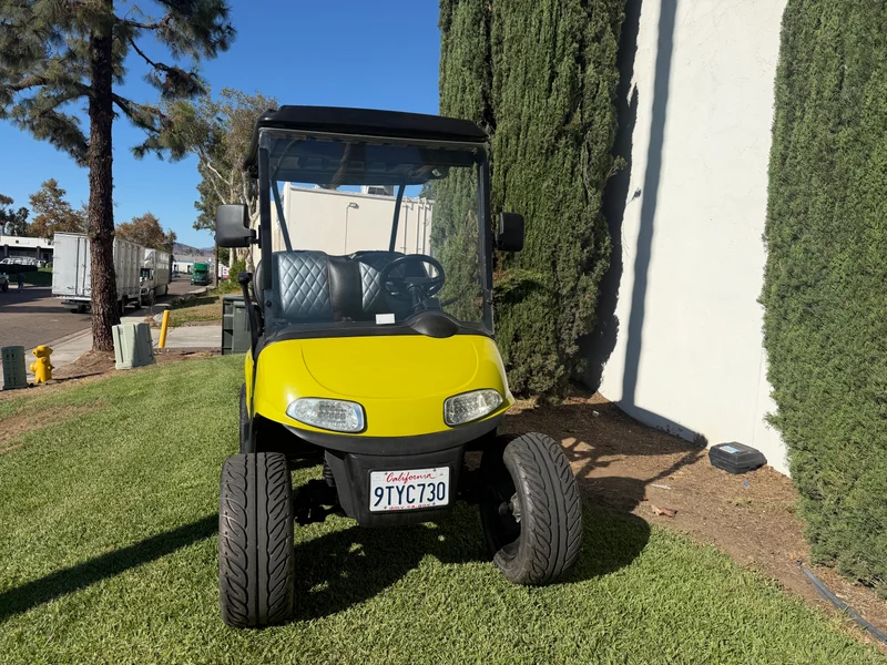 2020 E-Z-GO RXV ELiTE Lithium photo 5