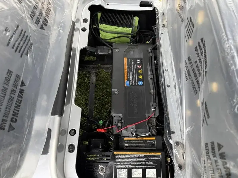 2021 E-Z-GO Freedom ELiTE Lithium photo 11