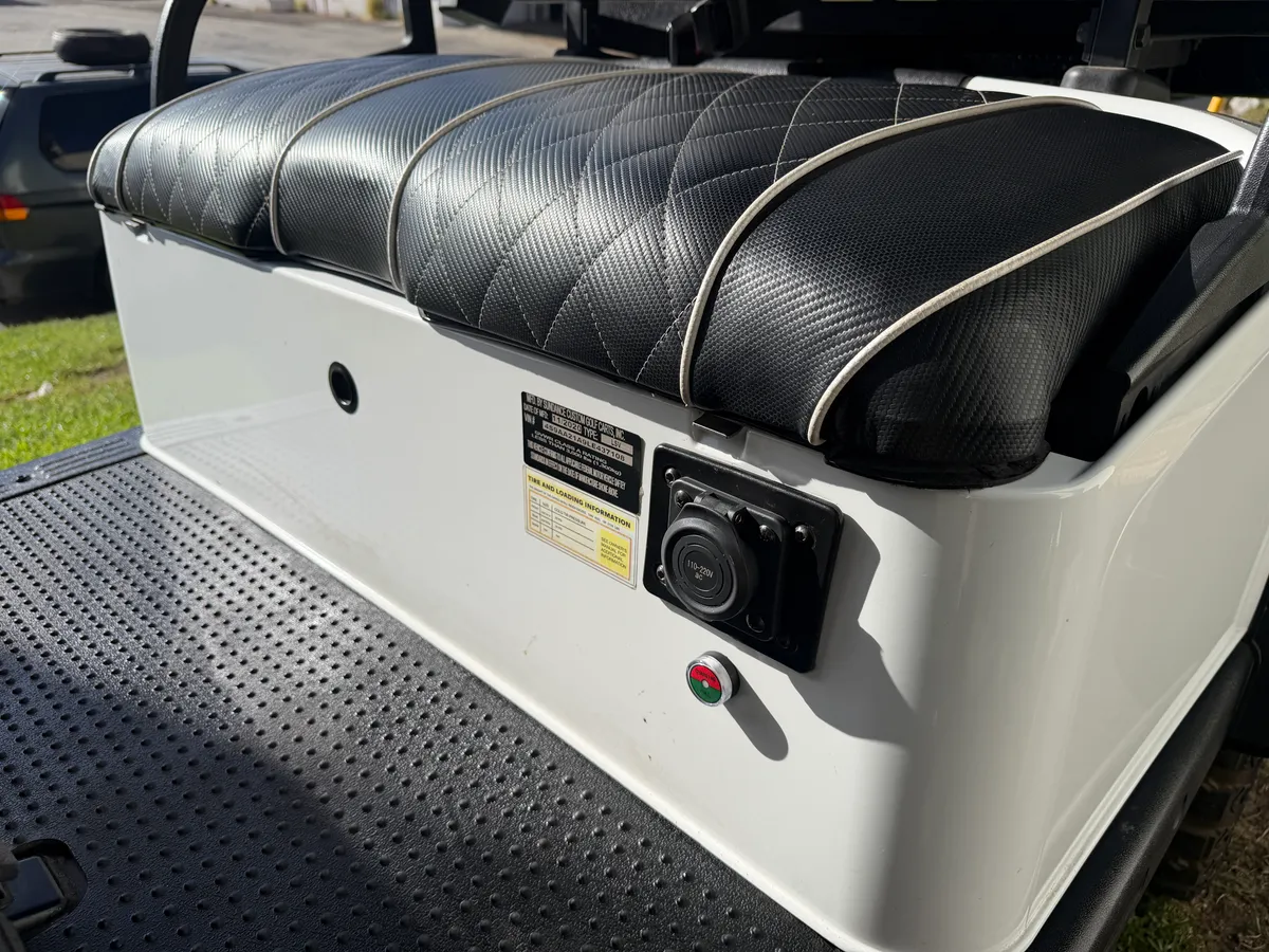 2020 E-Z-GO Freedom ELiTE Lithium photo 13