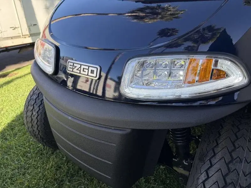 2021 E-Z-GO Freedom ELiTE Lithium photo 8