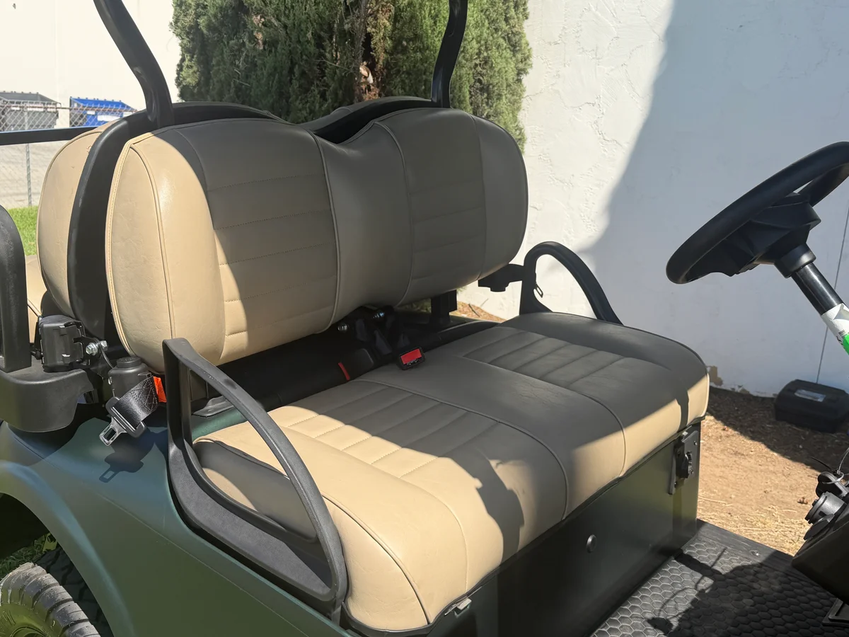 2026 E-Z-GO RXV 4 Valor S 48V Matte Green photo 6