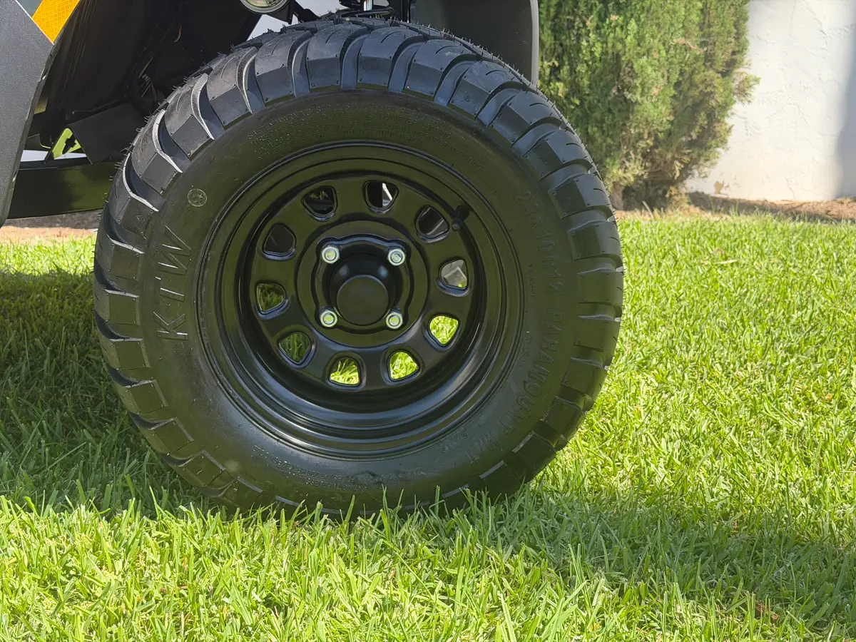 2026 E-Z-GO RXV 4 Valor S 48V Matte Green photo 13