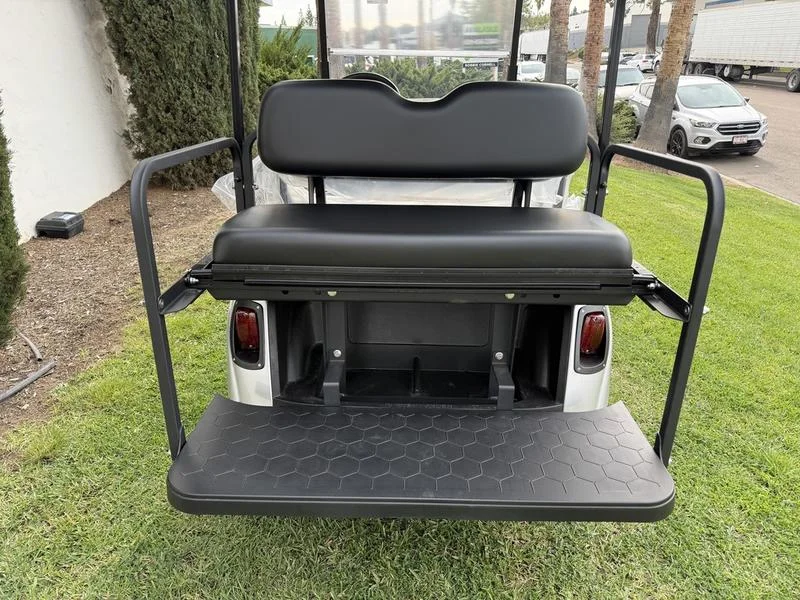 2021 E-Z-GO Freedom ELiTE Lithium photo 6