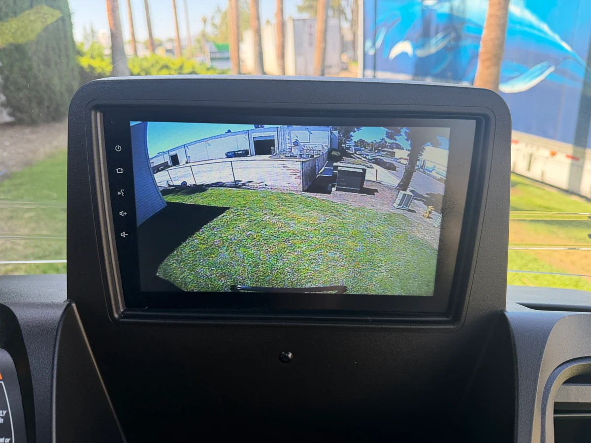 2026 E-Z-GO RXV 4 Touring ST ELiTE Lithium Black photo 18