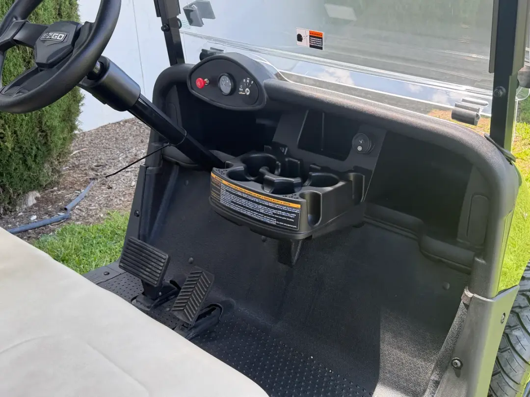 2020 E-Z-GO Freedom ELiTE Lithium photo 6
