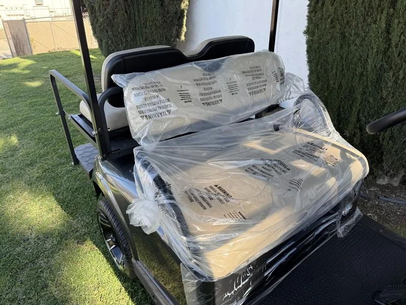 2021 E-Z-GO Freedom ELiTE Lithium photo 11
