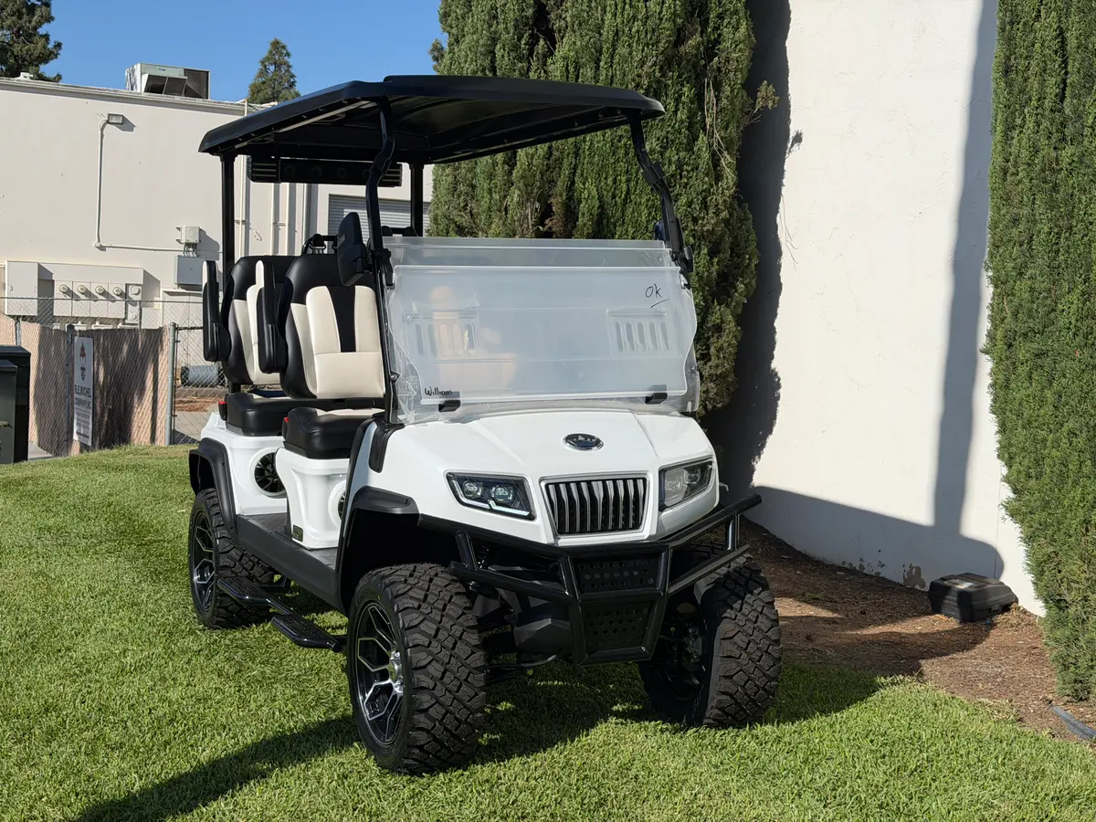 2027 Evolution D5 Maverick 4+2 photo 5