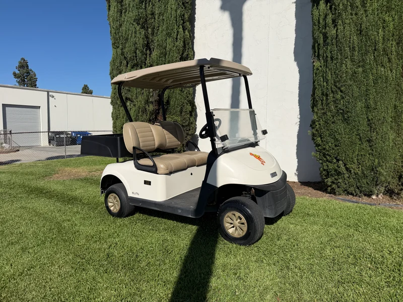2023 E-Z-GO RXV ELiTE Lithium photo 5