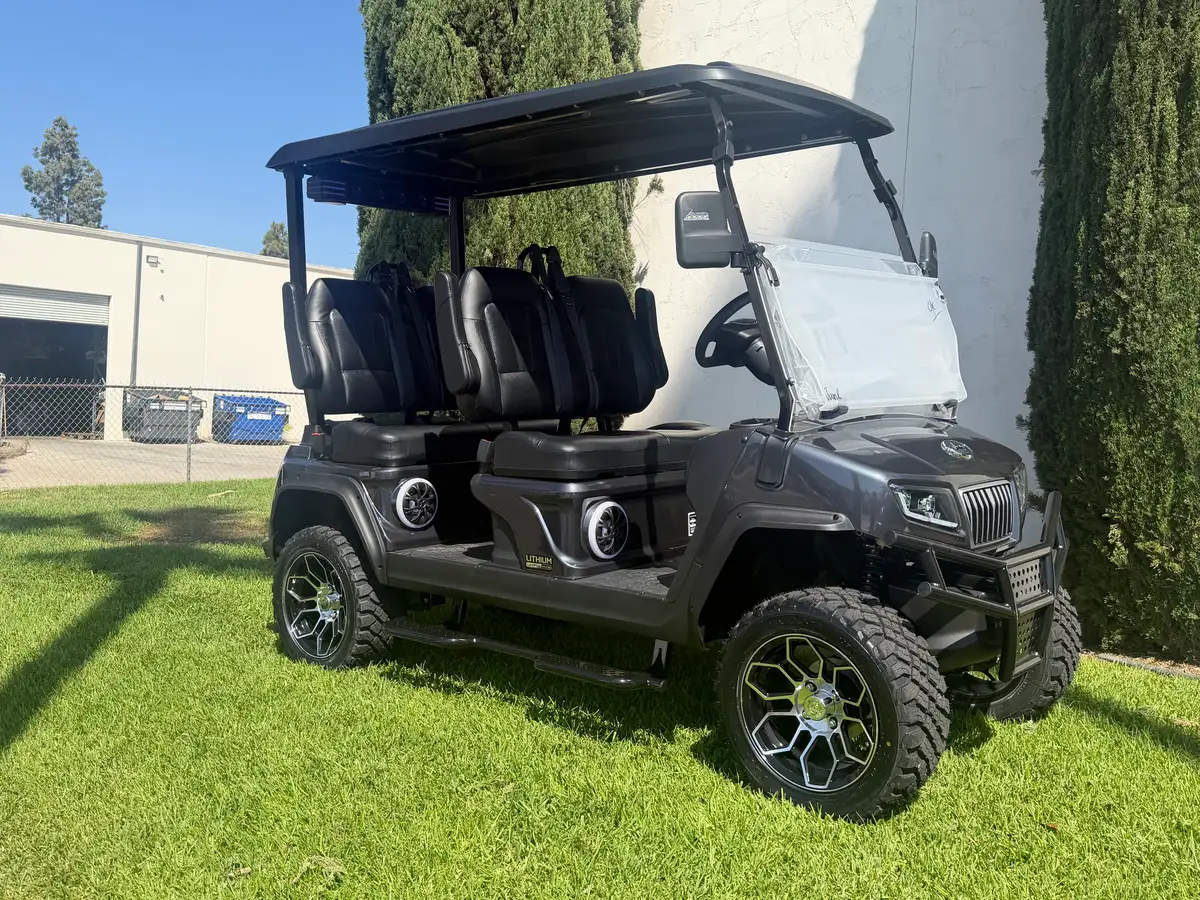 2027 Evolution D5 Maverick 4+2 photo 2