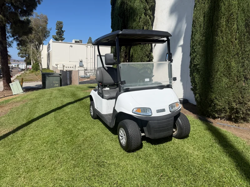 2022 E-Z-GO Freedom ELiTE Lithium photo 5