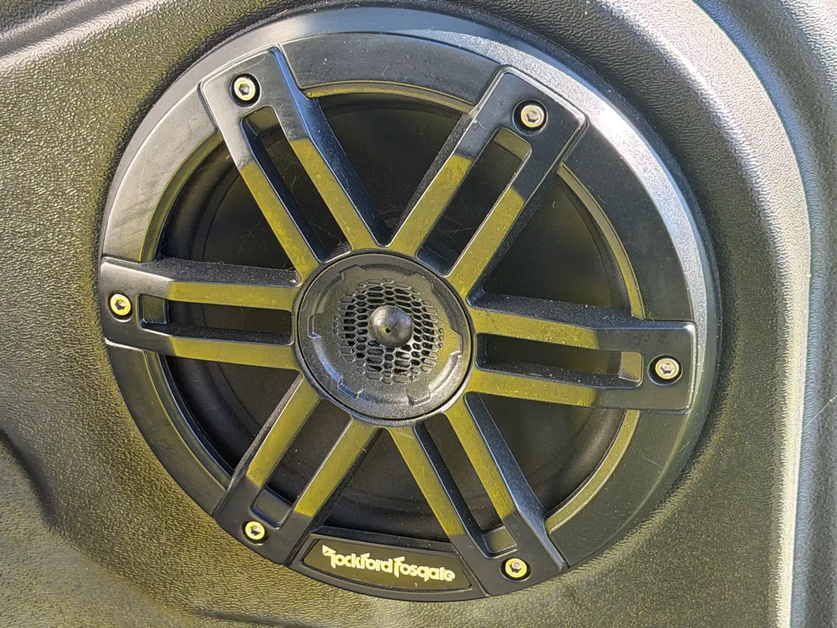 2020 E-Z-GO RXV ELiTE Lithium photo 7