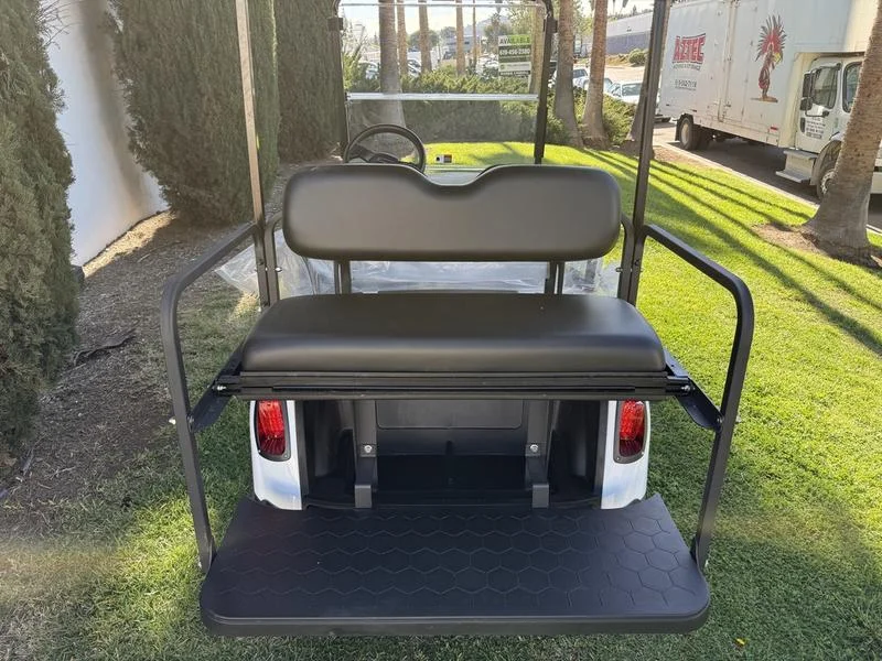 2021 E-Z-GO Freedom ELiTE Lithium photo 7