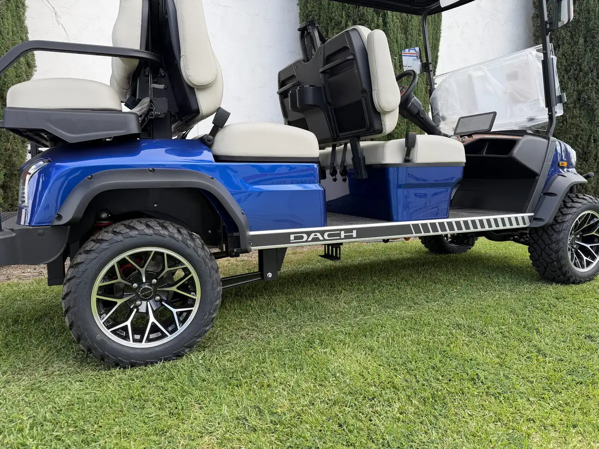 2026 DACH Apollo Blue photo 12
