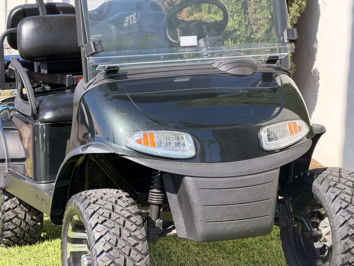 2021 E-Z-GO Freedom ELiTE Lithium photo 5