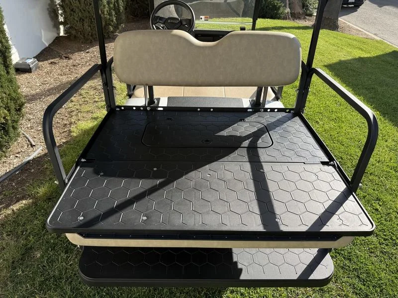 2021 E-Z-GO Freedom ELiTE Lithium photo 8