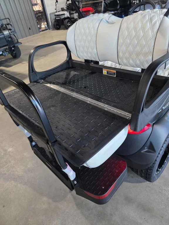 2027 Club Car Onward photo 4