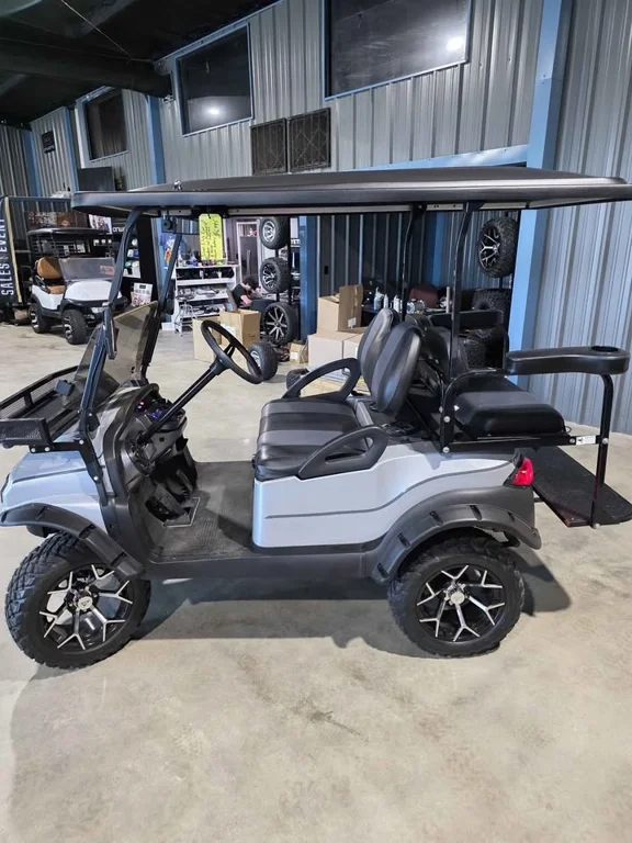 2010 Club Car Precedent photo 4