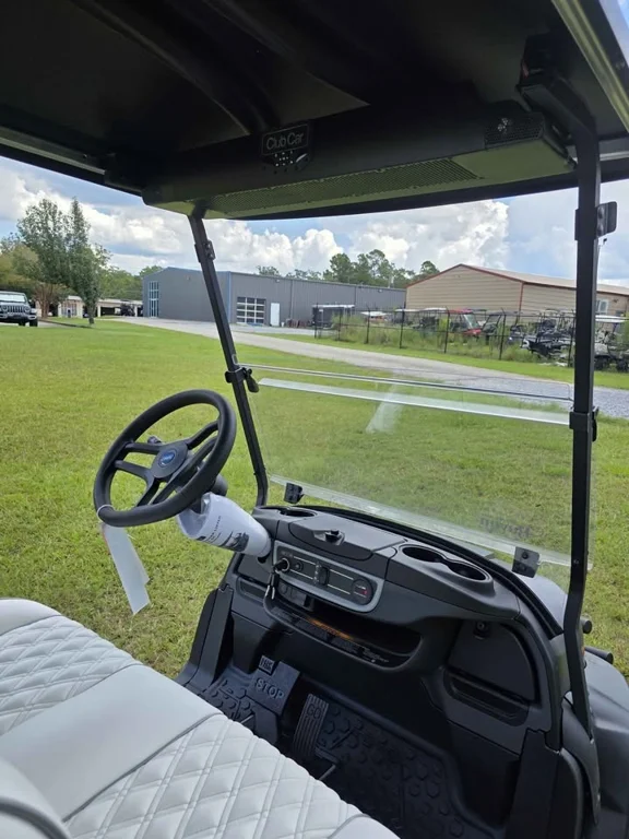 2027 Club Car Onward photo 5