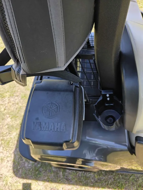 2022 Yamaha Drive QuieTech EFI photo 6