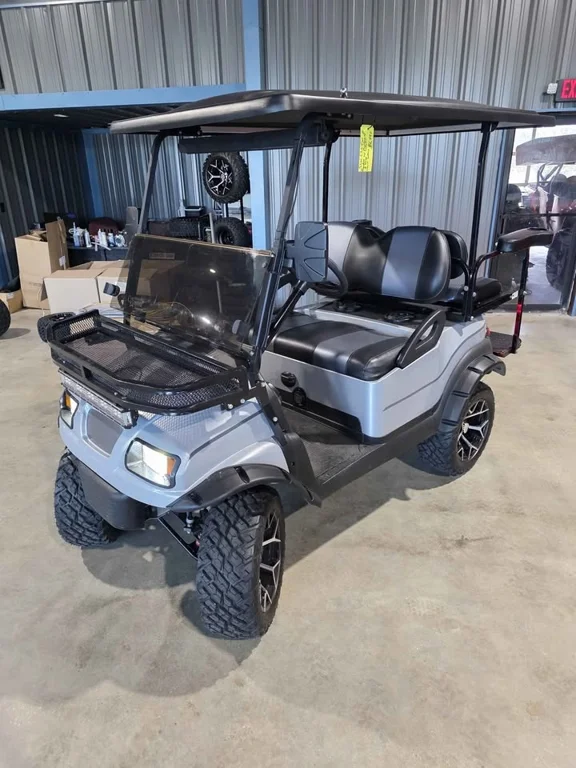 2010 Club Car Precedent photo 3