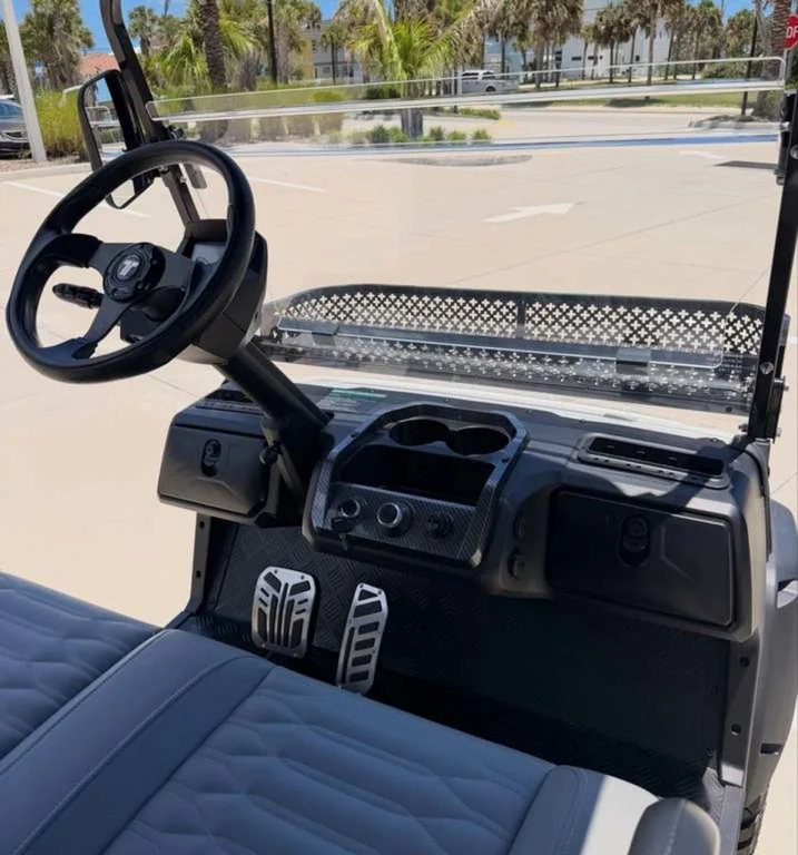 2026 Epic Carts E40FX photo 15
