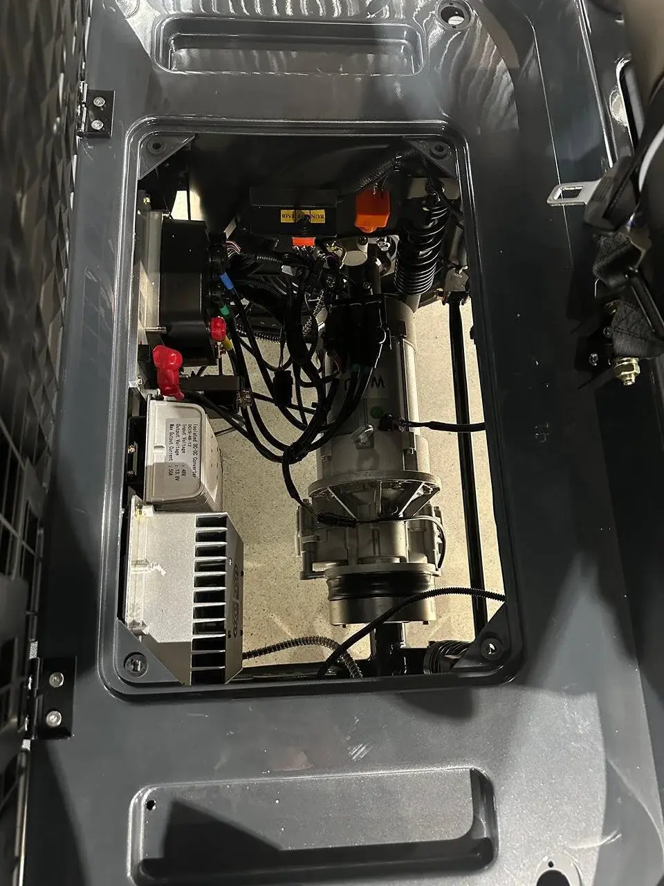 2027 Bintelli Active EV Pulse 4PR photo 16