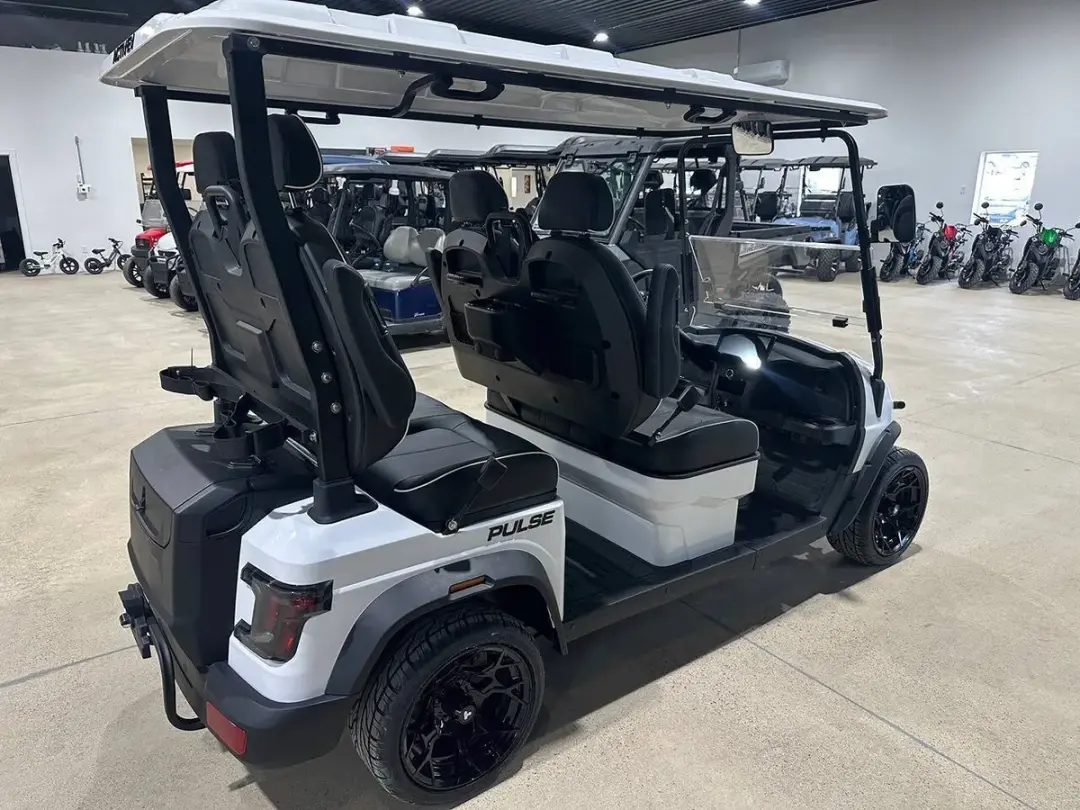 2027 Bintelli Active EV Pulse 4PR photo 6