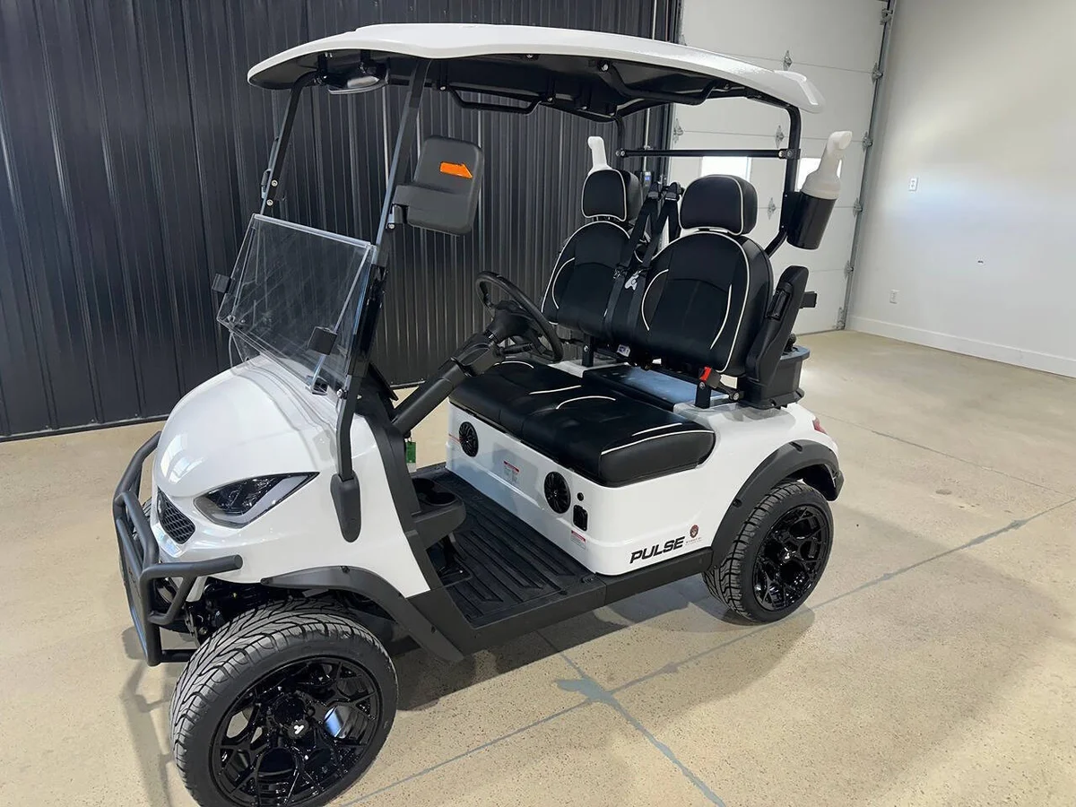 2027 Bintelli Active EV Pulse 2PR photo 2