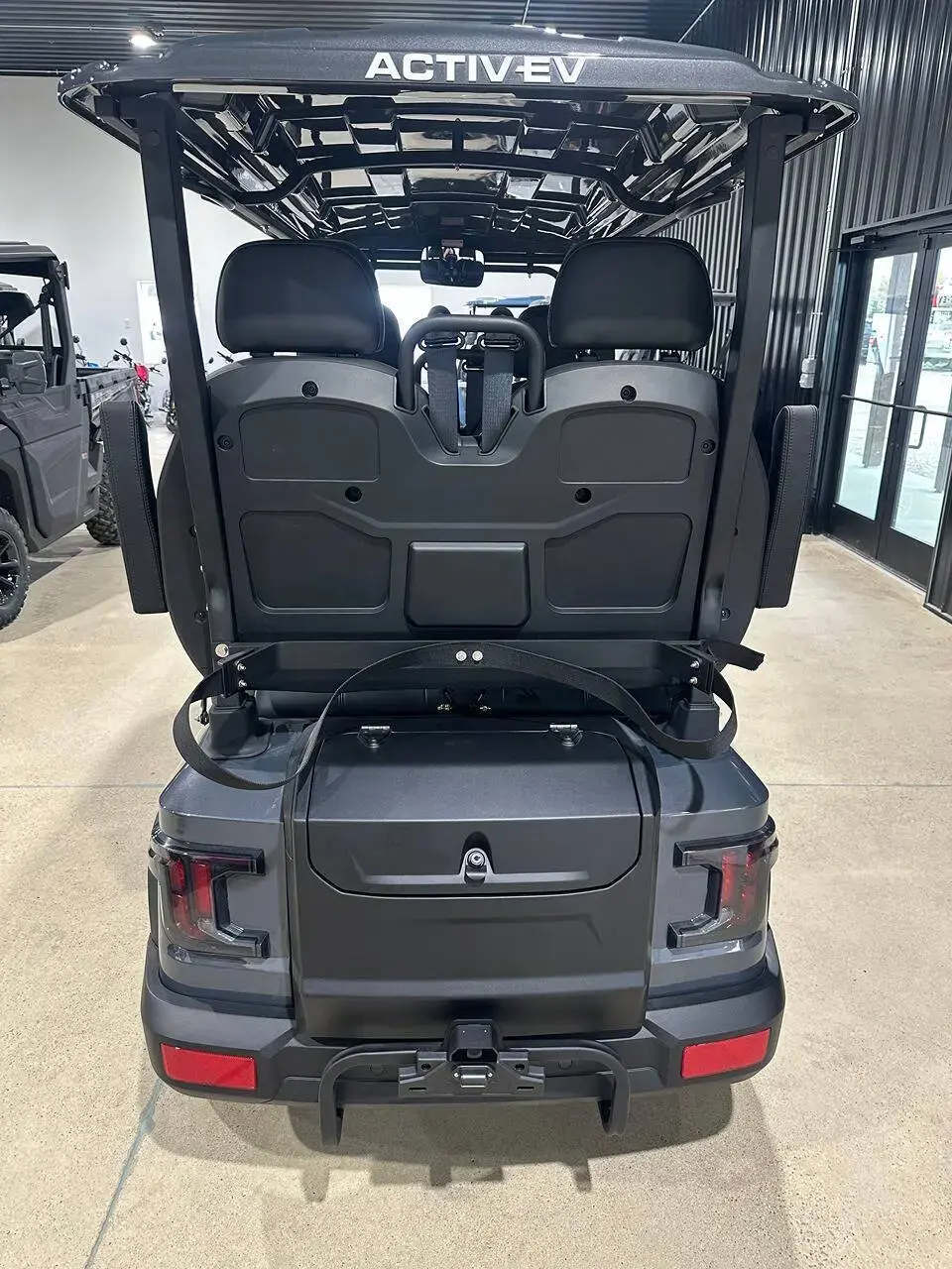 2027 Bintelli Active EV Pulse 4PR photo 4