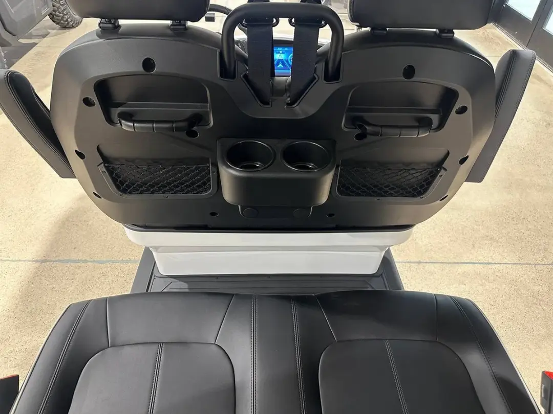 2027 Bintelli Active EV Pulse 4PR photo 10