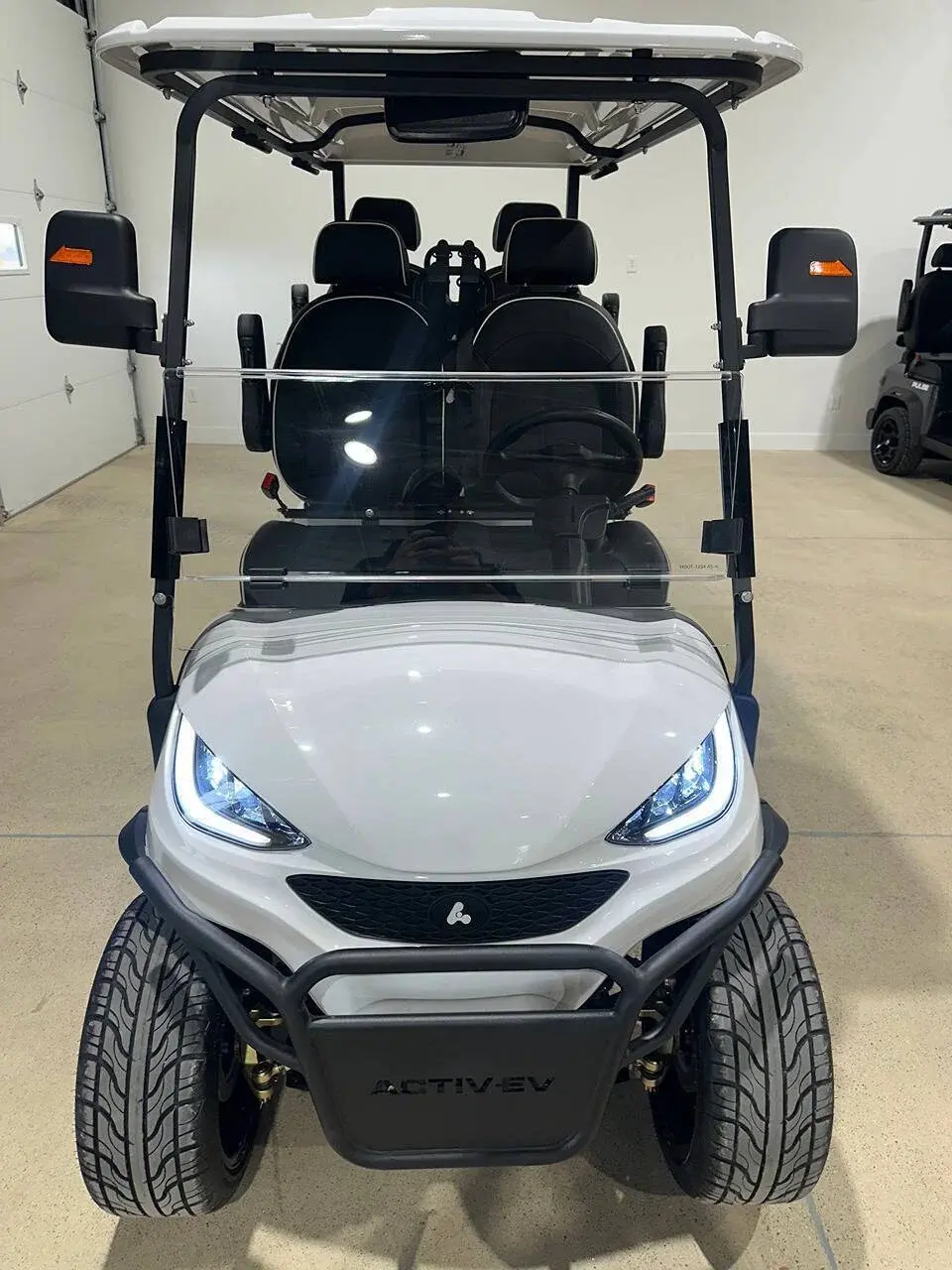 2027 Bintelli Active EV Pulse 4PR photo 9