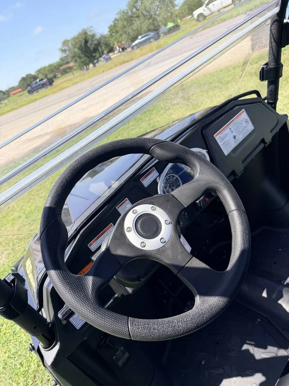 2025 Hisun Sector 2 SEATER photo 2