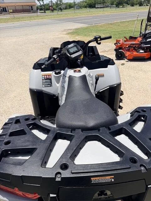 2021 Polaris Sportsman 4 WHEELER photo 4