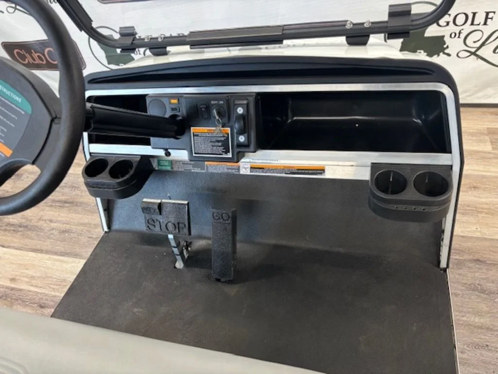 2025 Club Car Carryall 100 photo 6