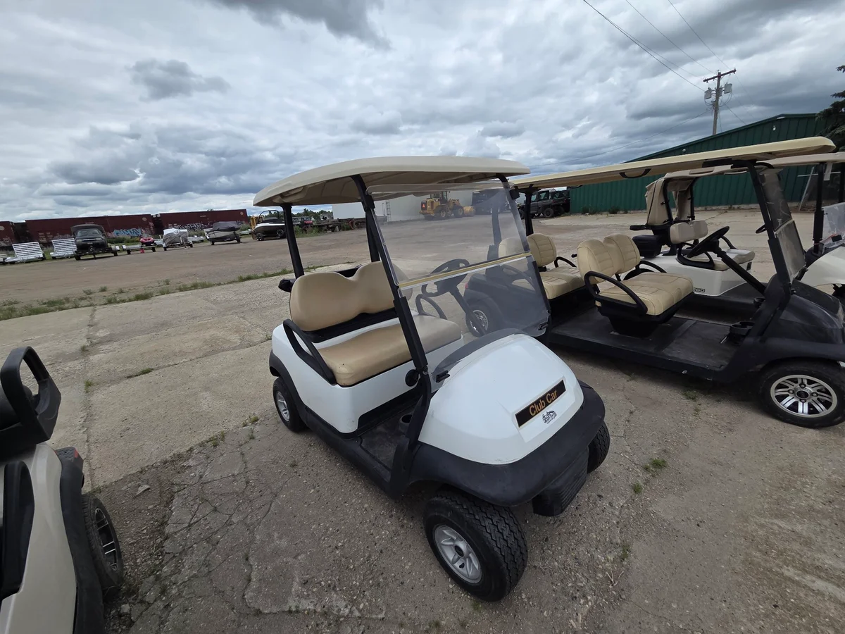 2015 Club Car Precedent photo 2