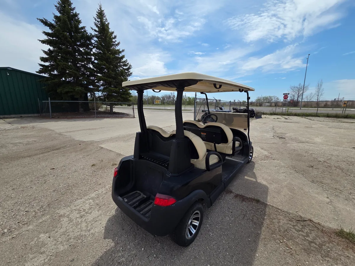 2014 Club Car Precedent photo 4