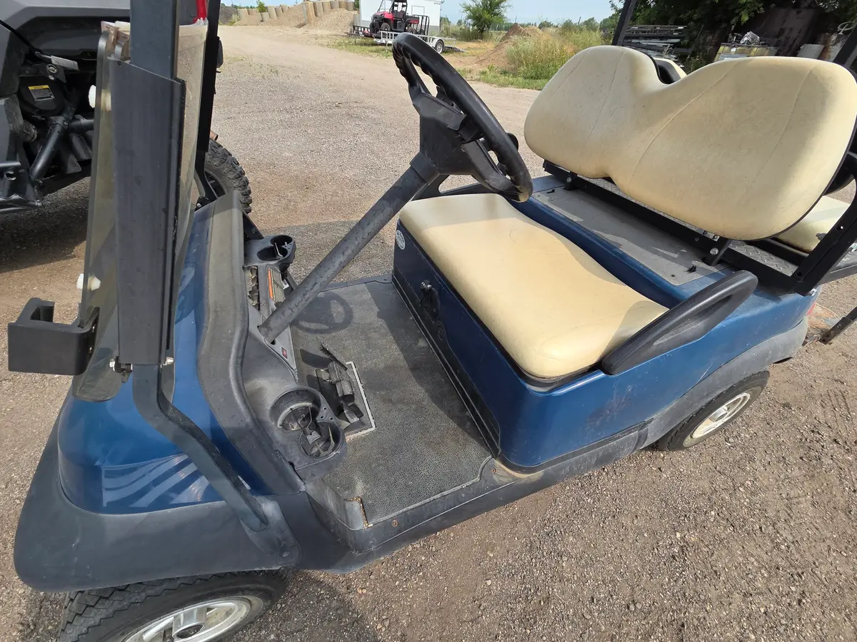2016 Club Car Precedent photo 2