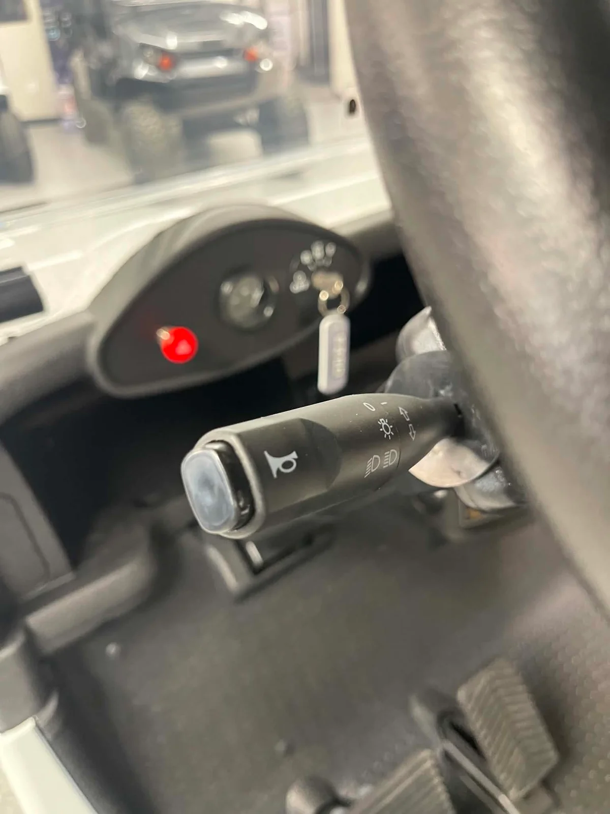 2021 E-Z-GO RXV ELiTE Lithium photo 8