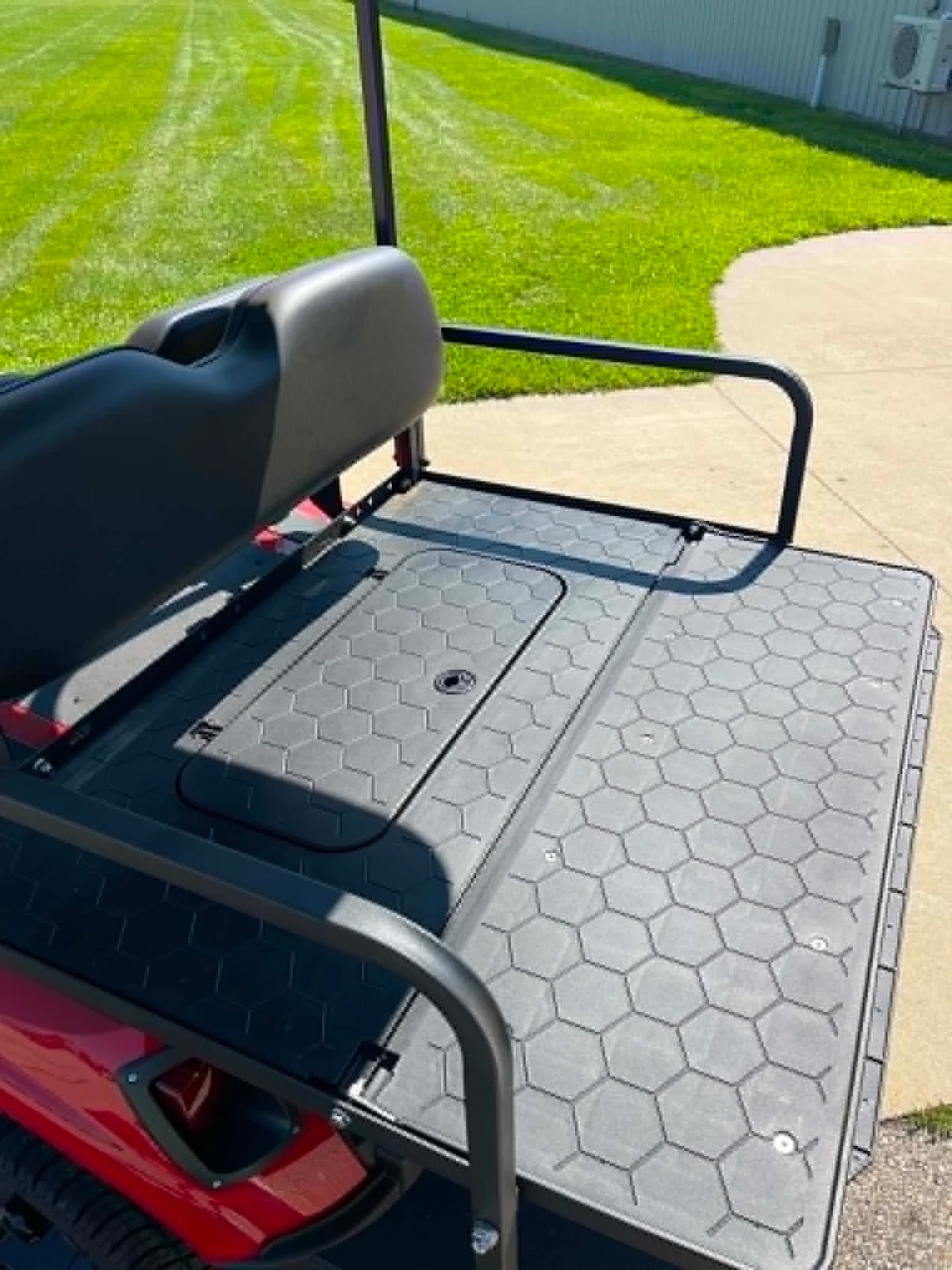 2021 E-Z-GO RXV ELiTE Lithium photo 6
