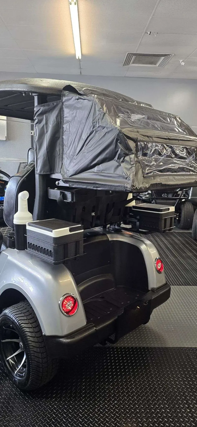 2025 Epic Carts E20 GOLF photo 12
