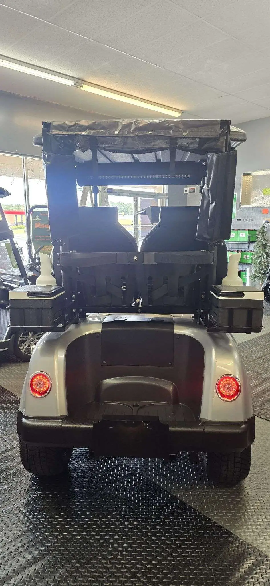 2025 Epic Carts E20 GOLF photo 10