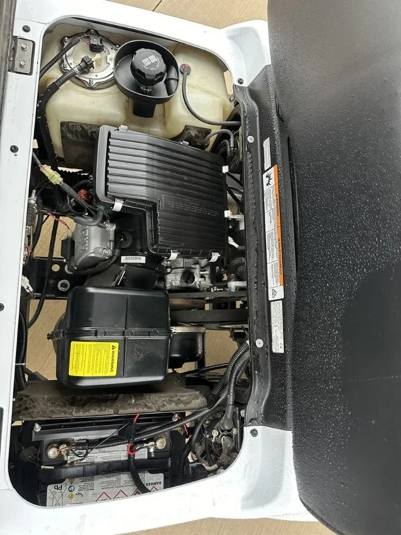 2021 Yamaha Drive2 QuieTech EFI photo 6