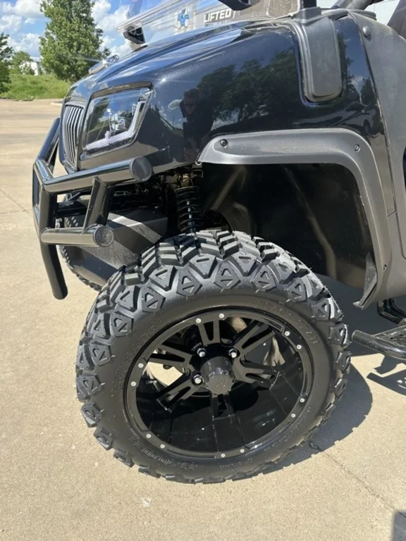 2027 Evolution D5 Maverick photo 11