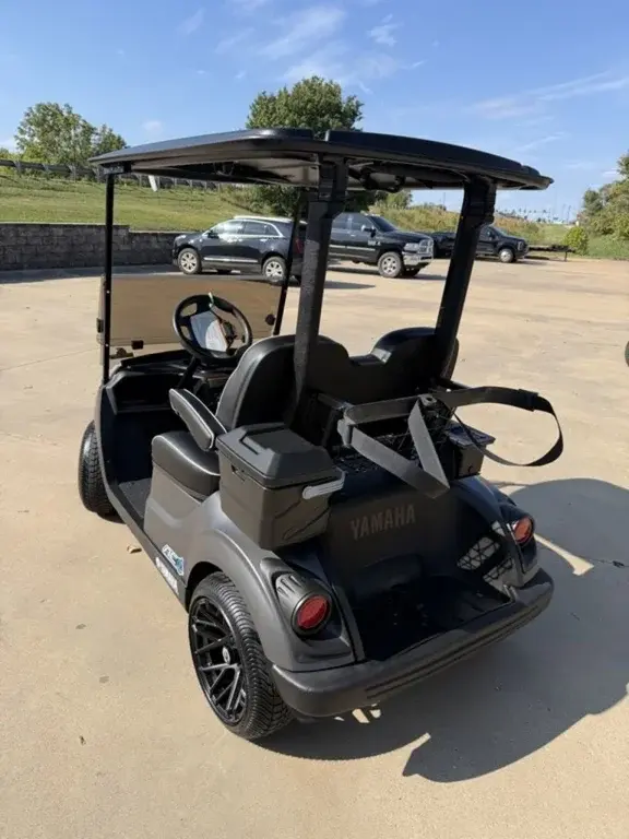 2023 Yamaha Drive2 photo 3