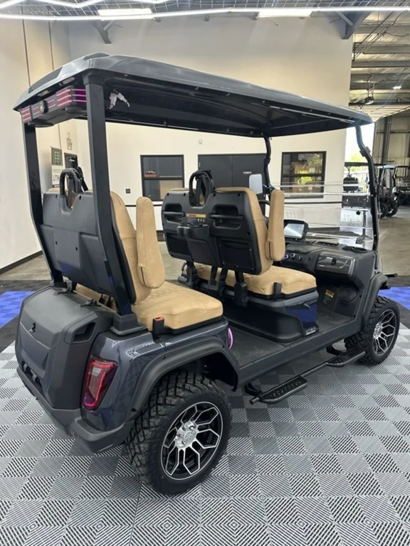2027 Evolution D5 Maverick photo 9