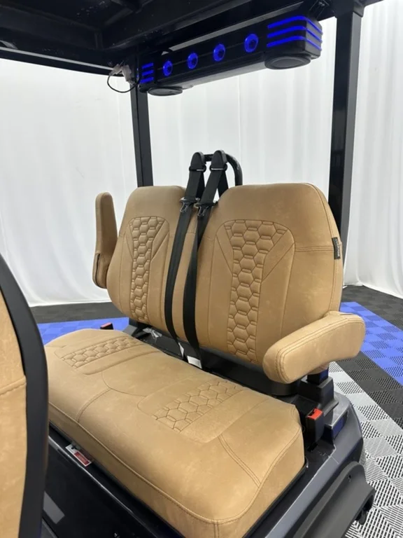 2027 Evolution D5 Maverick photo 8