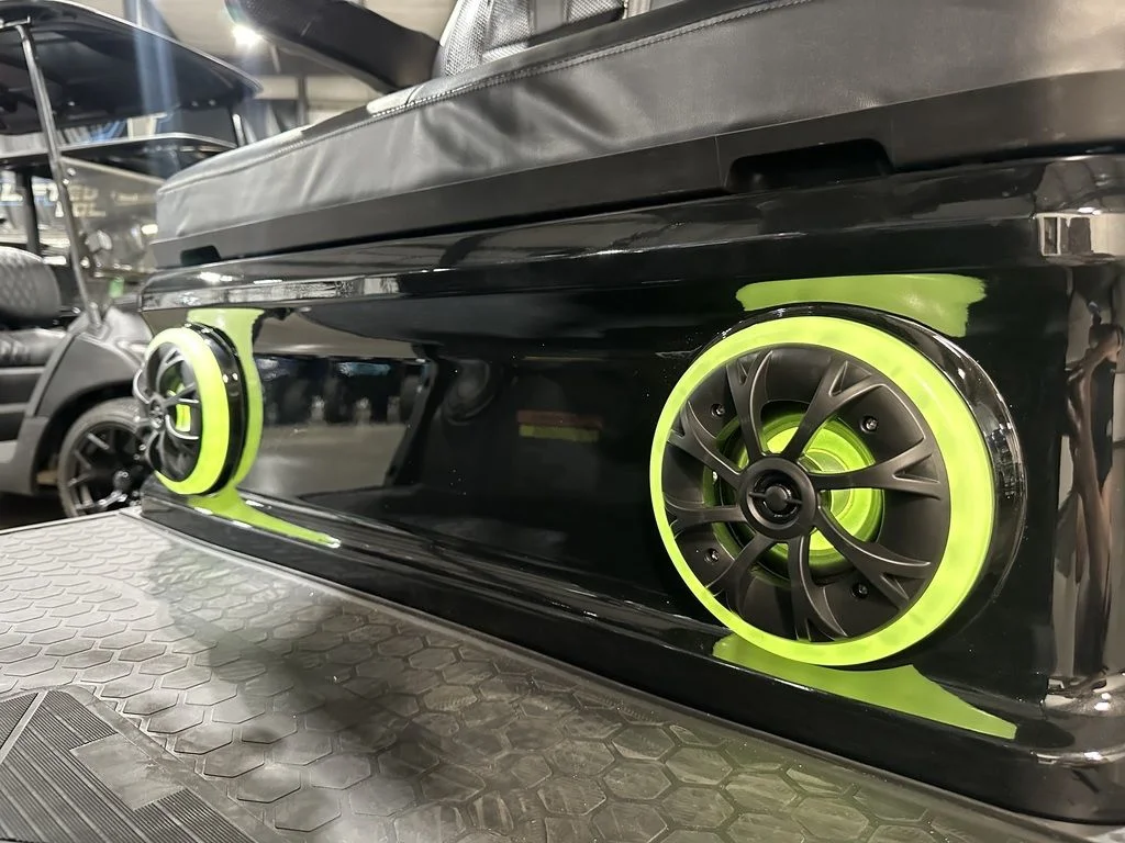 2027 Evolution EV Maverick 4 Plus photo 8